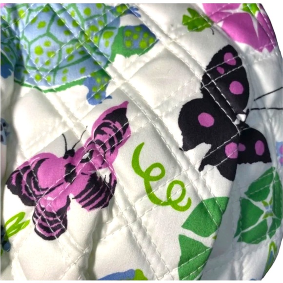 Vera Bradley Limited Edition “Sateen Holly” Purse - Picture 11 of 12